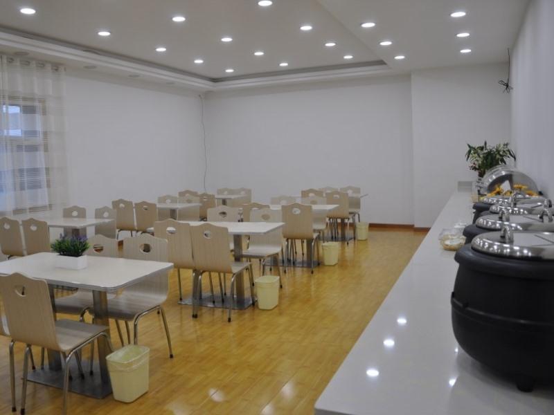 Greentree Qinghai Hainan Tibetan Autonomous Prefecture Gonghe County Express Hotel Csabcsa Kültér fotó