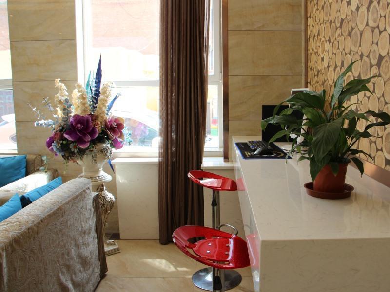 Greentree Qinghai Hainan Tibetan Autonomous Prefecture Gonghe County Express Hotel Csabcsa Kültér fotó