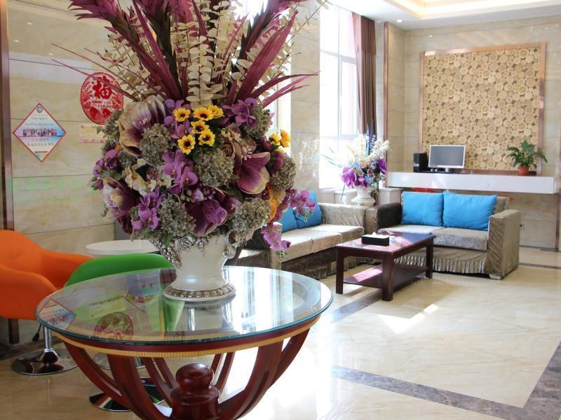 Greentree Qinghai Hainan Tibetan Autonomous Prefecture Gonghe County Express Hotel Csabcsa Kültér fotó