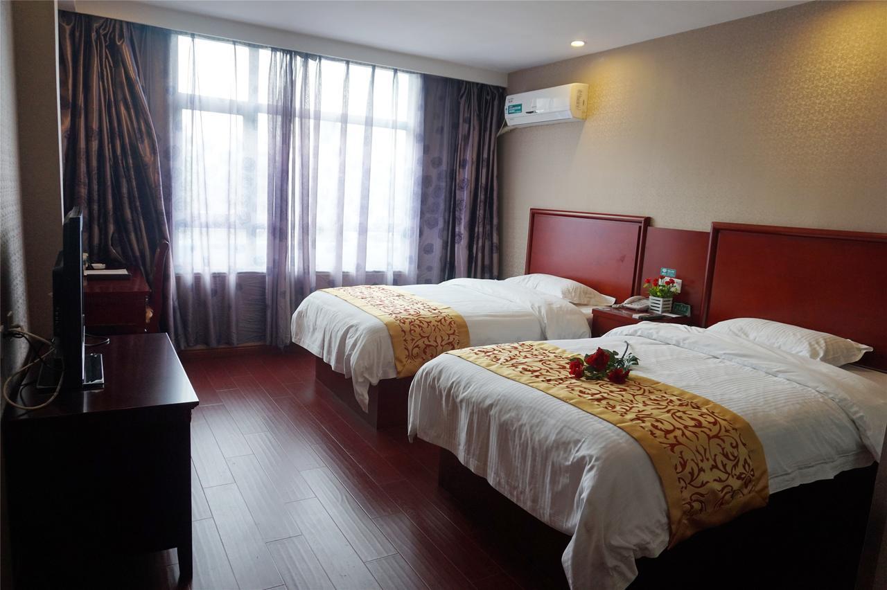 Greentree Qinghai Hainan Tibetan Autonomous Prefecture Gonghe County Express Hotel Csabcsa Kültér fotó