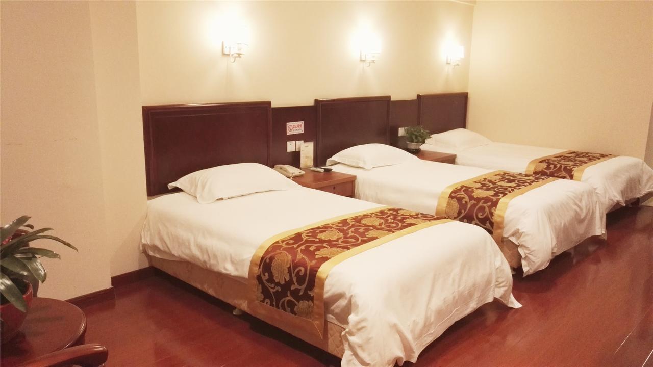Greentree Qinghai Hainan Tibetan Autonomous Prefecture Gonghe County Express Hotel Csabcsa Kültér fotó